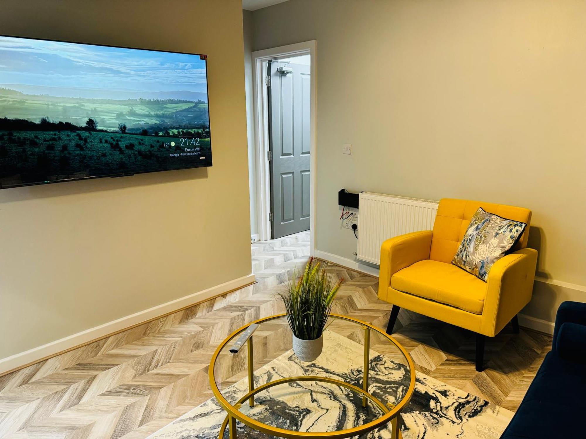 Comfy Studio Flat And Workspace Near Ashton-U-Lyne Station Stalybridge Exterior foto